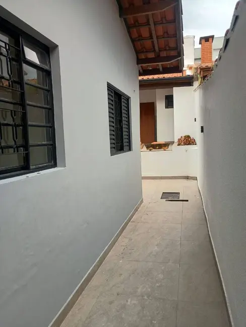 Foto 2 de Casa com 3 quartos à venda, 135m2 em Jardim Alvinópolis, Atibaia - SP