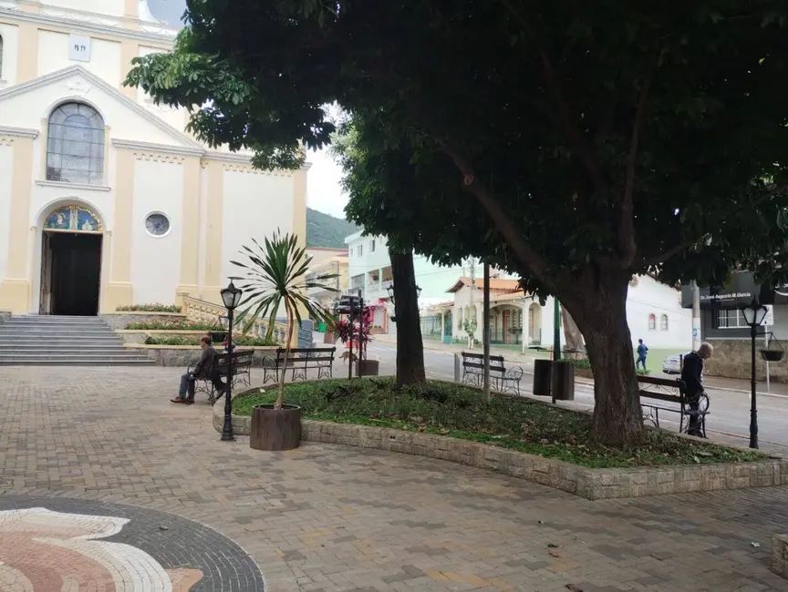 Casa com 2 quartos à venda, 100m2 em Extrema - MG - imagem 1 Foto 1 de Casa com 2 quartos à venda, 100m2 em Extrema - MG