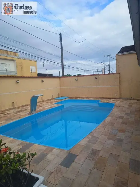 Foto 1 de Sobrado com 2 quartos à venda, 79m2 em Mongagua - SP