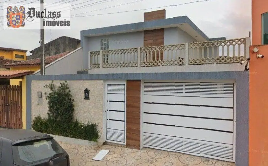 Foto 1 de Casa com 4 quartos à venda, 90m2 em Itanhaem - SP