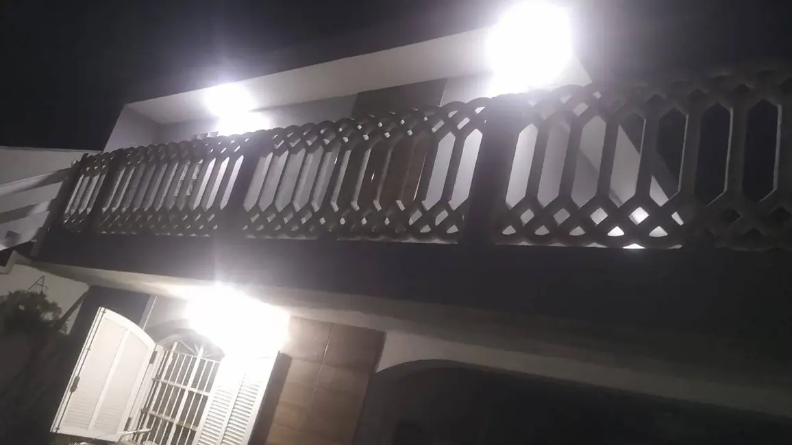 Foto 8 de Casa com 4 quartos à venda, 90m2 em Itanhaem - SP