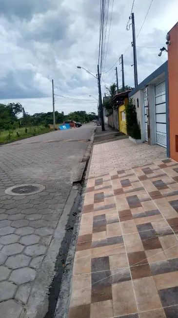 Foto 5 de Casa com 4 quartos à venda, 90m2 em Itanhaem - SP