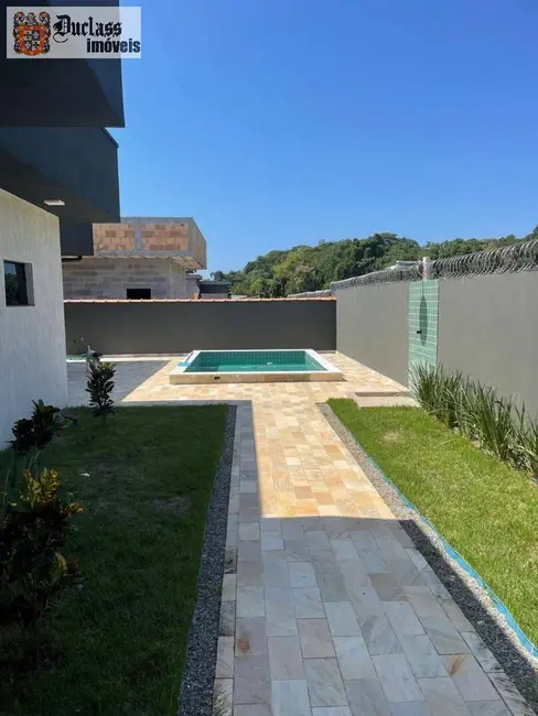 Foto 4 de Casa com 3 quartos à venda, 300m2 em Ubatuba - SP