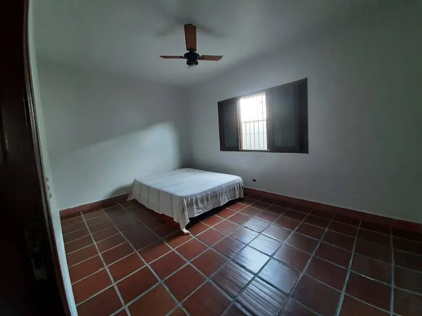 Foto 7 de Casa com 3 quartos à venda, 117m2 em Peruibe - SP