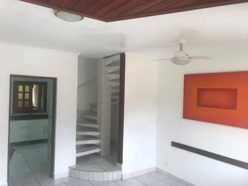 Foto 5 de Sobrado com 2 quartos à venda, 80m2 em Tabatinga, Caraguatatuba - SP