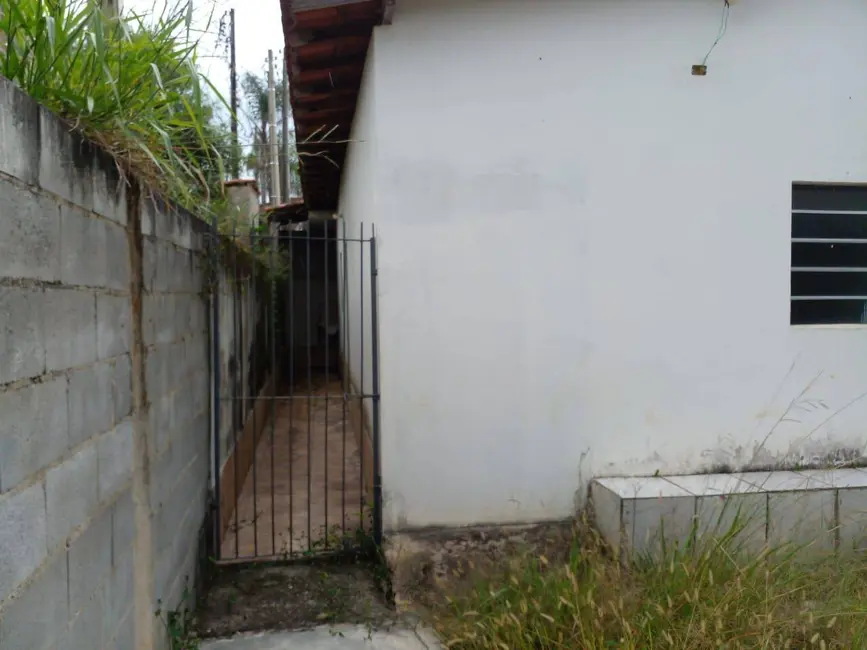 Casa com 1 quarto à venda, 55m2 em Extrema - MG - imagem 6 Foto 6 de Casa com 1 quarto à venda, 55m2 em Extrema - MG