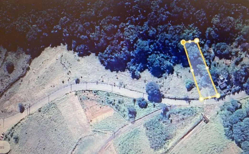 Terreno / Lote à venda, 1200m2 em Extrema - MG - imagem 2 Foto 2 de Terreno / Lote à venda, 1200m2 em Extrema - MG