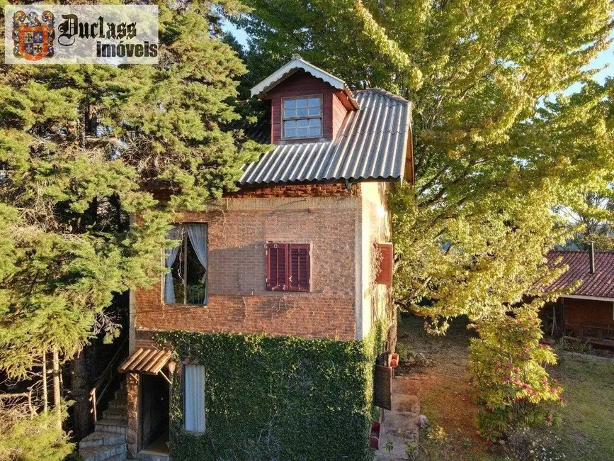 Foto 4 de Casa com 3 quartos à venda, 280m2 em Campos Do Jordao - SP