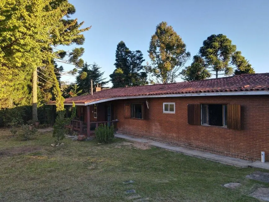 Foto 9 de Casa com 3 quartos à venda, 280m2 em Campos Do Jordao - SP