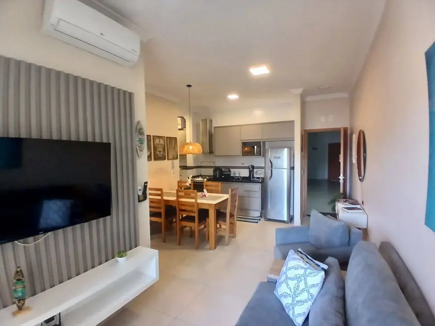 Foto 2 de Apartamento com 2 quartos à venda, 62m2 em Ubatuba - SP