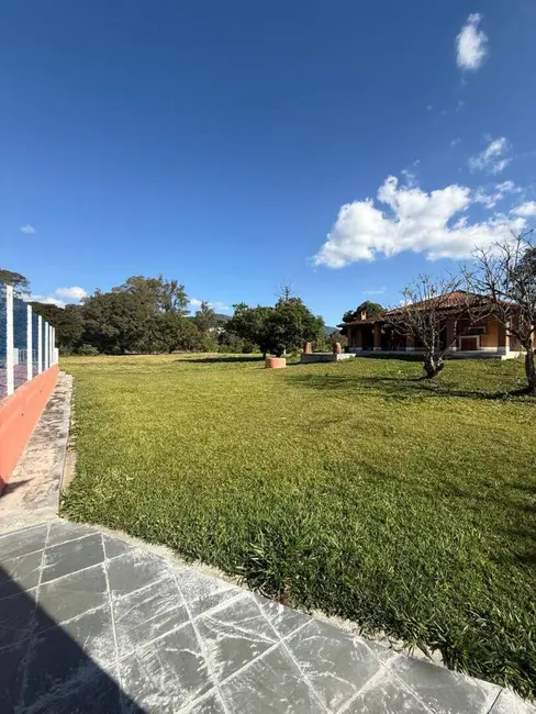 Foto 9 de Chácara com 8 quartos à venda, 405m2 em Extrema - MG