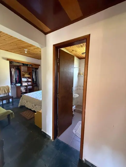 Foto 4 de Chácara com 8 quartos à venda, 405m2 em Extrema - MG