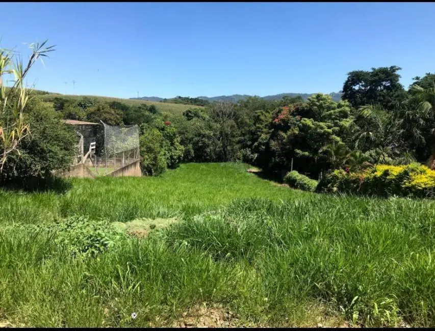 Terreno / Lote à venda, 1621m2 em Extrema - MG - imagem 3 Foto 3 de Terreno / Lote à venda, 1621m2 em Extrema - MG