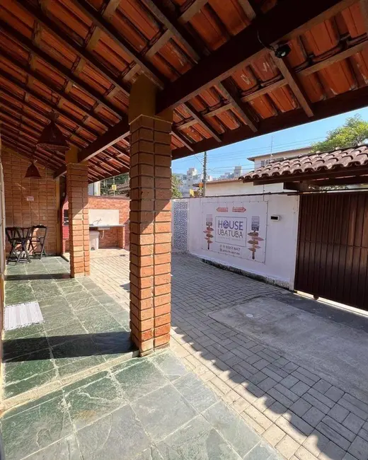 Foto 2 de Sobrado com 4 quartos à venda, 193m2 em Ubatuba - SP