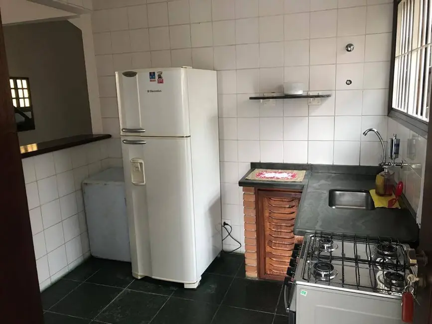 Foto 9 de Sobrado com 4 quartos à venda, 193m2 em Ubatuba - SP