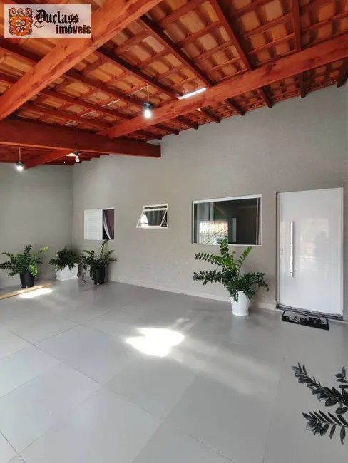 Casa com 2 quartos à venda, 128m2 em Jardim Araguari, Braganca Paulista - SP - imagem 5 Foto 5 de Casa com 2 quartos à venda, 128m2 em Jardim Araguari, Braganca Paulista - SP