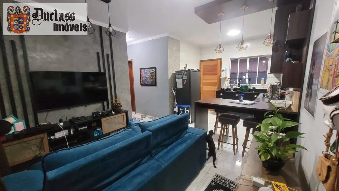 Foto 2 de Casa com 2 quartos à venda, 69m2 em Itanhaem - SP