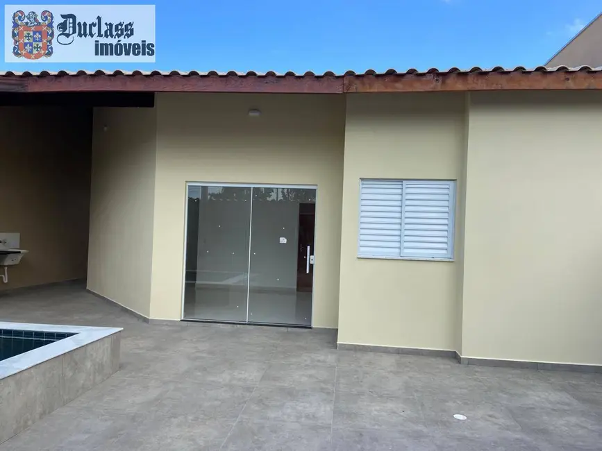 Foto 2 de Casa com 3 quartos à venda, 77m2 em Itanhaem - SP