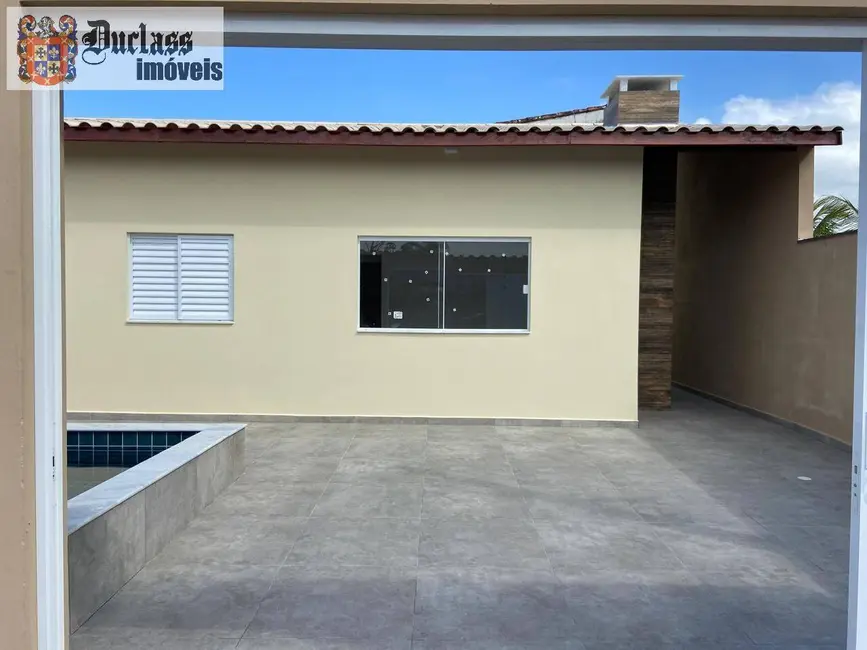 Foto 2 de Casa com 3 quartos à venda, 70m2 em Itanhaem - SP