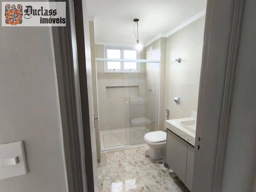 Apartamento com 4 quartos para alugar, 212m2 em Ponta da Praia, Santos - SP - imagem 9 Foto 9 de Apartamento com 4 quartos para alugar, 212m2 em Ponta da Praia, Santos - SP