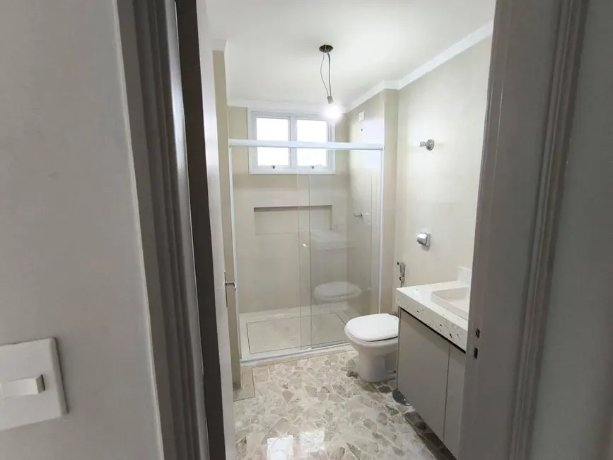 Foto 9 de Apartamento com 4 quartos para alugar, 212m2 em Ponta da Praia, Santos - SP