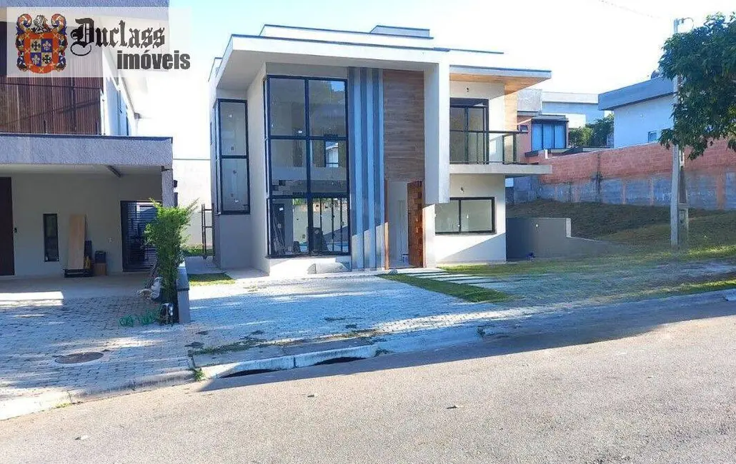 Sobrado com 3 quartos para alugar, 180m2 em Atibaia - SP - imagem 2 Foto 2 de Sobrado com 3 quartos para alugar, 180m2 em Atibaia - SP