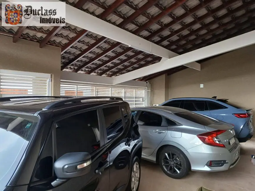 Sobrado com 4 quartos para alugar, 494m2 em Jardim Paulista, Atibaia - SP - imagem 3 Foto 3 de Sobrado com 4 quartos para alugar, 494m2 em Jardim Paulista, Atibaia - SP