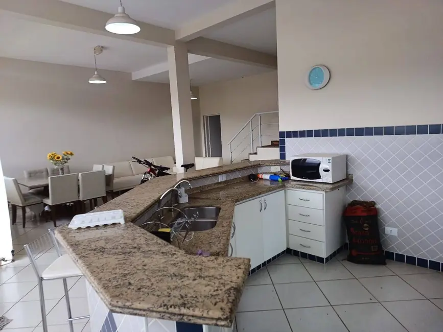 Foto 9 de Sobrado com 4 quartos para alugar, 494m2 em Jardim Paulista, Atibaia - SP