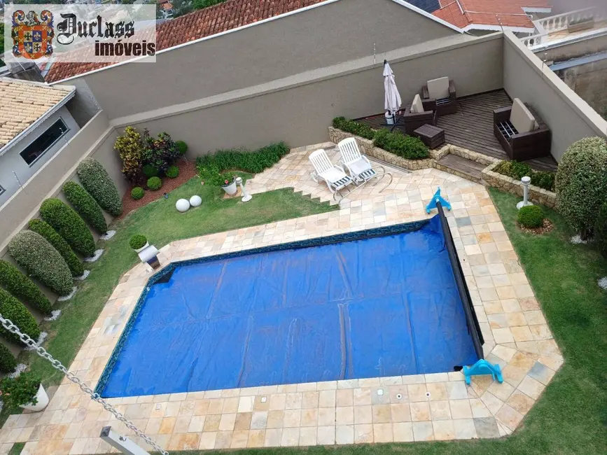 Sobrado com 4 quartos para alugar, 494m2 em Jardim Paulista, Atibaia - SP - imagem 4 Foto 4 de Sobrado com 4 quartos para alugar, 494m2 em Jardim Paulista, Atibaia - SP