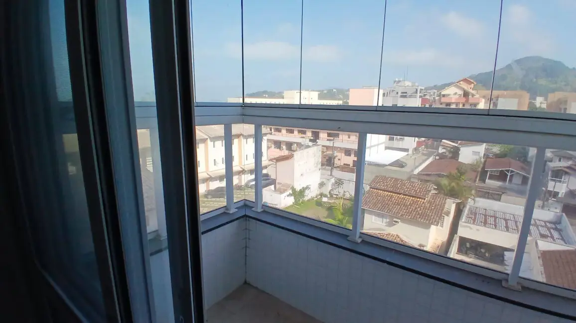 Foto 3 de Apartamento com 2 quartos à venda, 74m2 em Ubatuba - SP