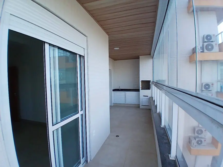 Foto 2 de Apartamento com 2 quartos à venda, 74m2 em Ubatuba - SP