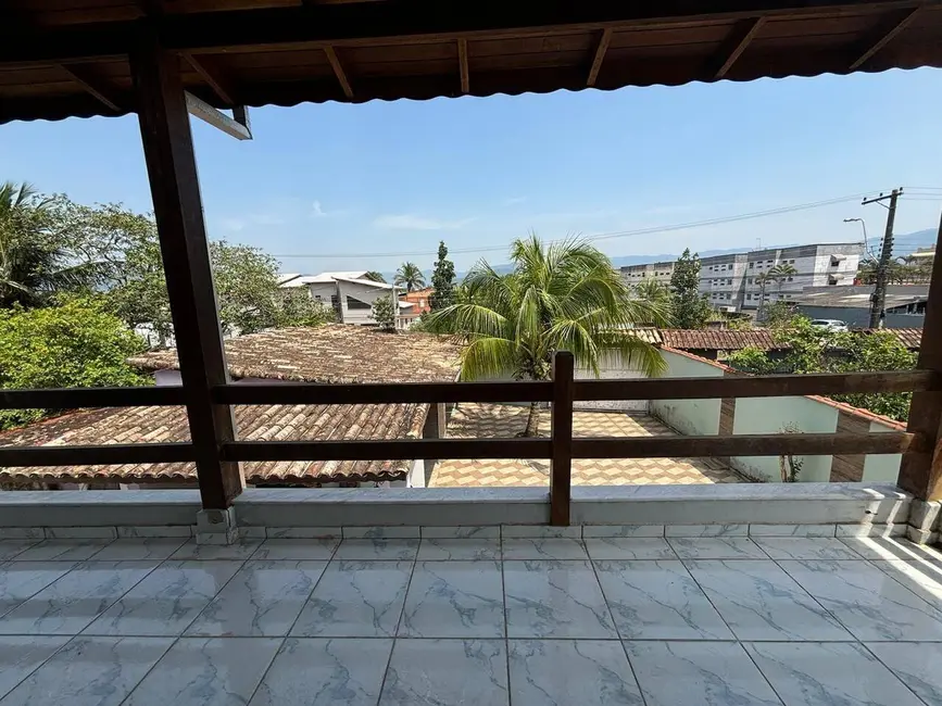 Foto 7 de Sobrado com 3 quartos à venda, 182m2 em Pontal de Santa Marina, Caraguatatuba - SP