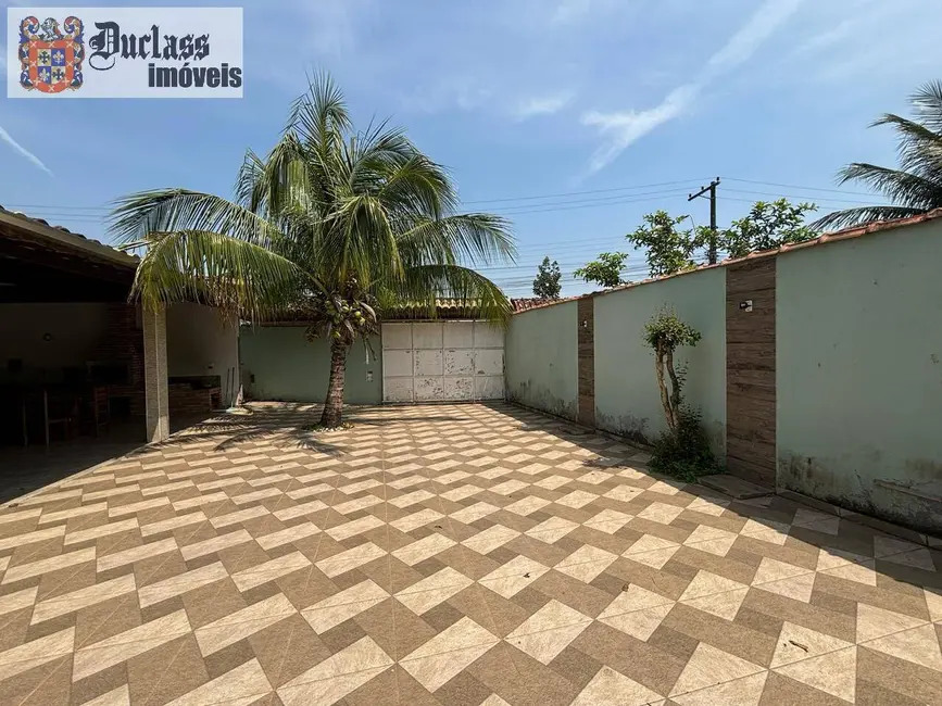 Foto 4 de Sobrado com 3 quartos à venda, 182m2 em Pontal de Santa Marina, Caraguatatuba - SP