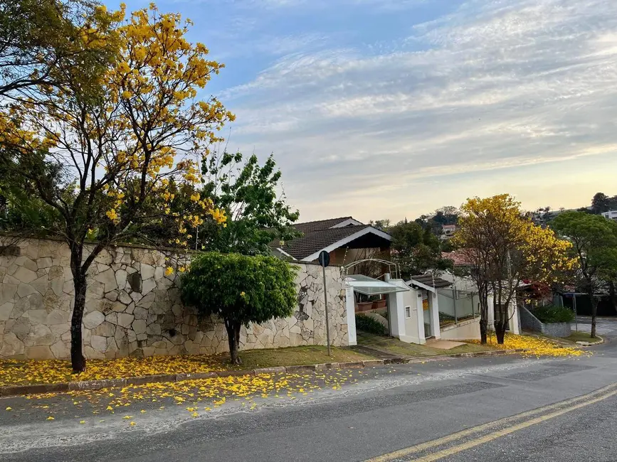 Foto 4 de Casa com 3 quartos à venda, 301m2 em Jardim Itaperi, Atibaia - SP