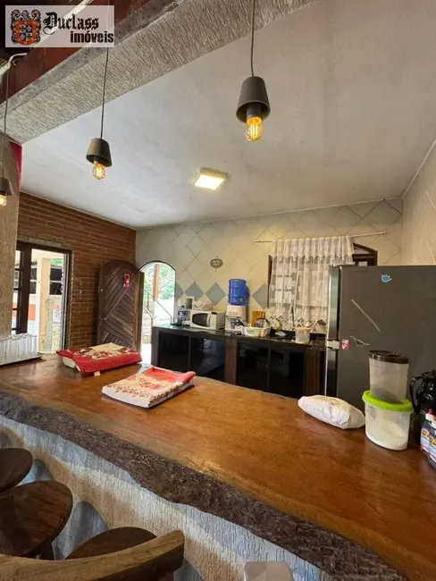 Foto 2 de Casa com 5 quartos à venda, 200m2 em Ubatuba - SP