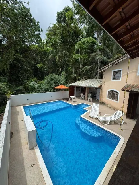 Foto 6 de Casa com 5 quartos à venda, 200m2 em Ubatuba - SP