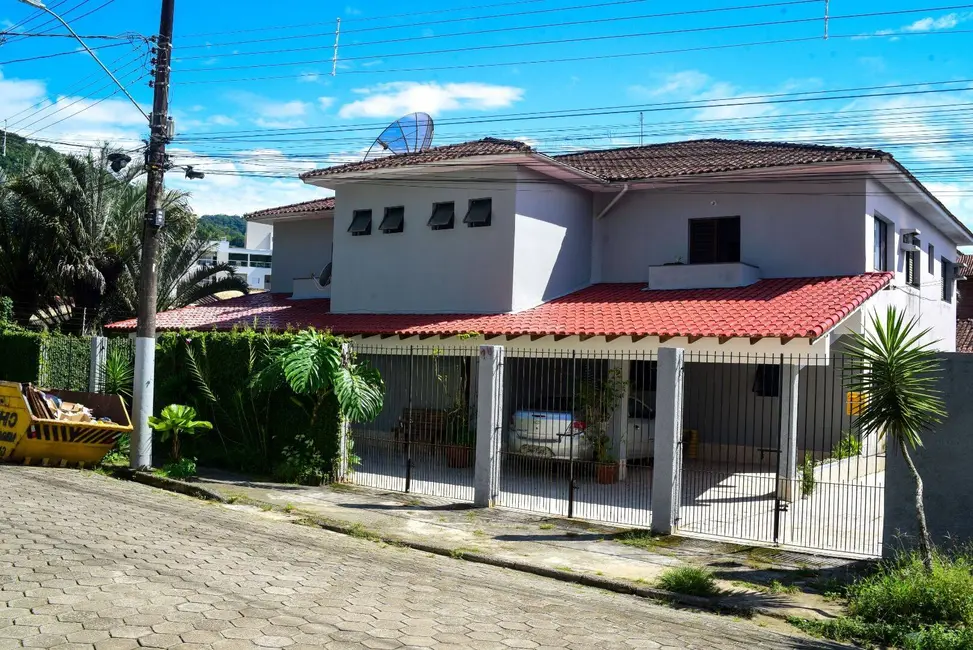 Foto 2 de Apartamento com 3 quartos à venda, 113m2 em Ubatuba - SP