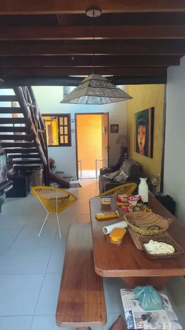 Foto 5 de Sobrado com 2 quartos à venda, 71m2 em Martim de Sá, Caraguatatuba - SP