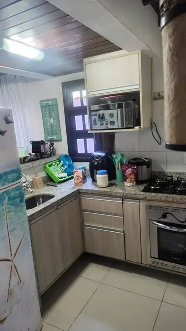 Foto 7 de Sobrado com 2 quartos à venda, 71m2 em Martim de Sá, Caraguatatuba - SP