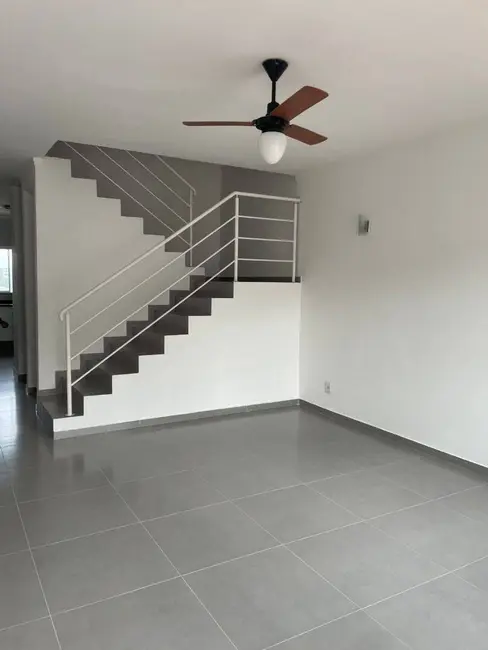Foto 2 de Sobrado com 3 quartos à venda, 108m2 em Jardim Brogotá, Atibaia - SP