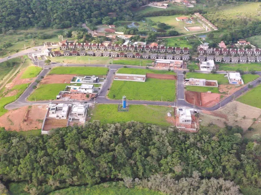 Foto 7 de Terreno / Lote à venda, 713m2 em Bom Jesus Dos Perdoes - SP