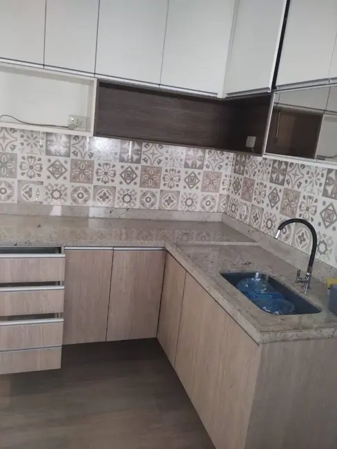 Foto 4 de Apartamento com 2 quartos à venda, 83m2 em Cidade Jardim, Caraguatatuba - SP