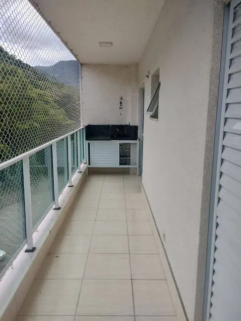 Foto 2 de Apartamento com 2 quartos à venda, 83m2 em Cidade Jardim, Caraguatatuba - SP