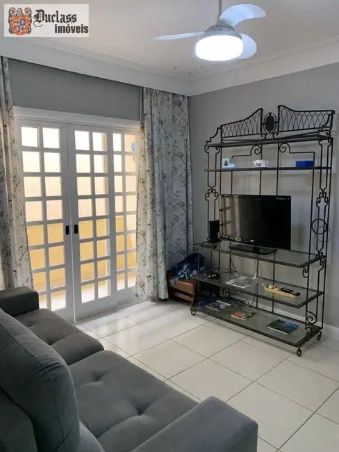 Apartamento com 2 quartos à venda, 53m2 em Ubatuba - SP - imagem 3 Foto 3 de Apartamento com 2 quartos à venda, 53m2 em Ubatuba - SP