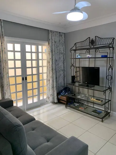 Foto 3 de Apartamento com 2 quartos à venda, 53m2 em Ubatuba - SP