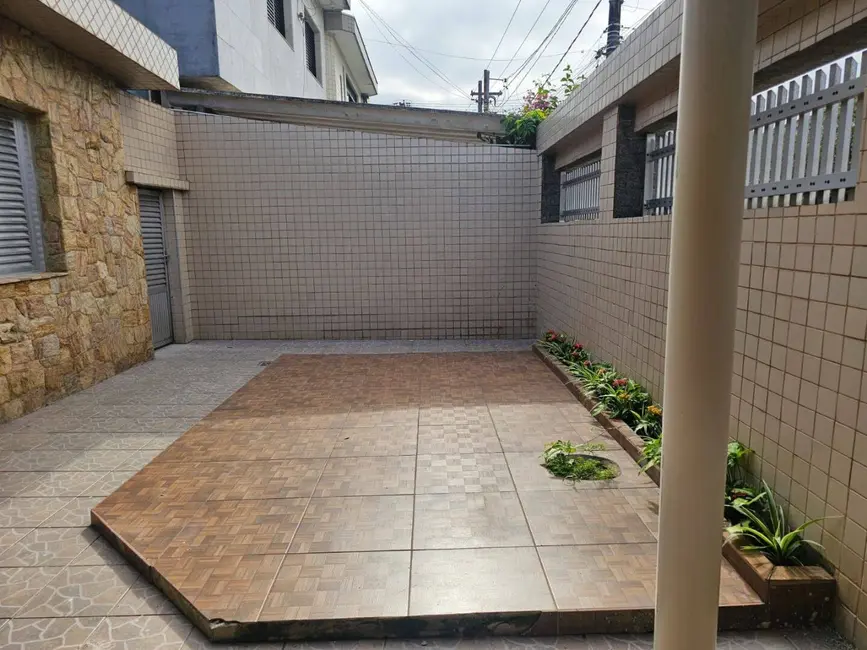 Foto 2 de Casa com 3 quartos à venda, 192m2 em Vila Valença, Sao Vicente - SP