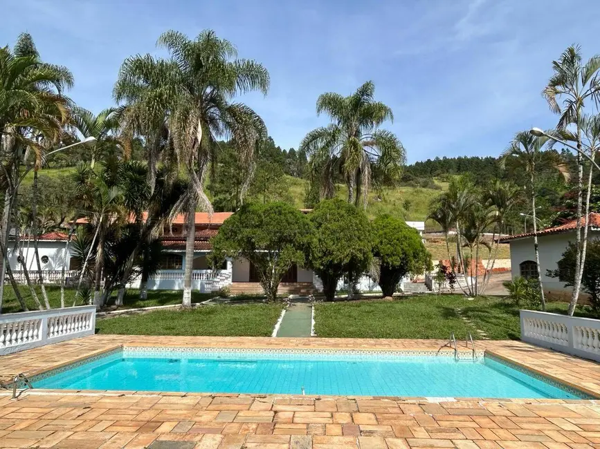 Foto 1 de Sítio / Rancho com 5 quartos à venda, 700m2 em Jardim Maracanã, Atibaia - SP