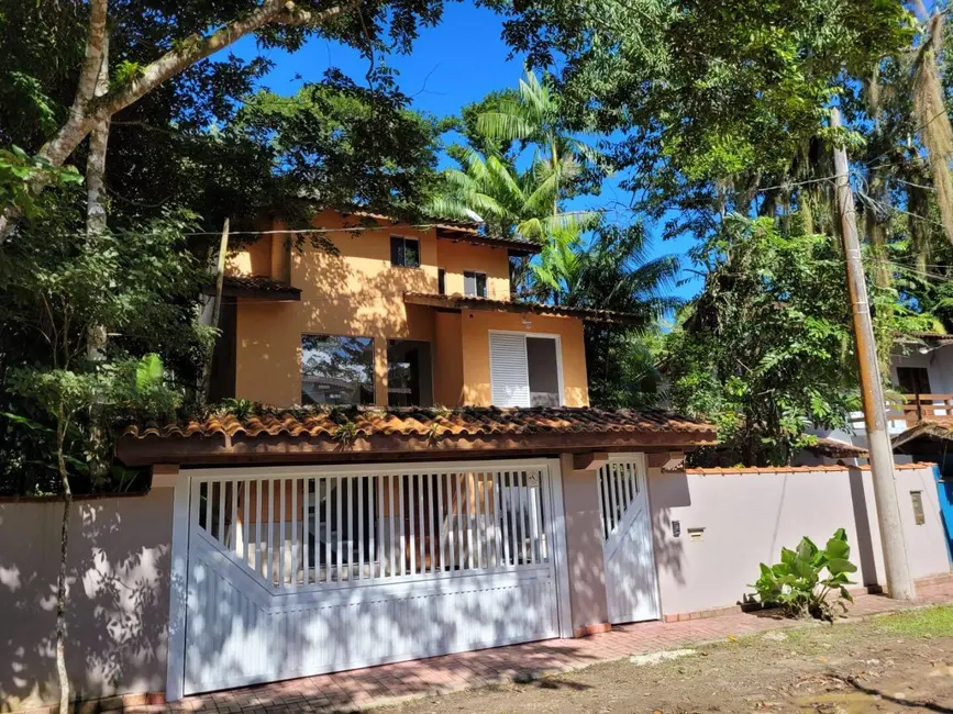 Foto 2 de Sobrado com 3 quartos à venda, 200m2 em Sao Sebastiao - SP