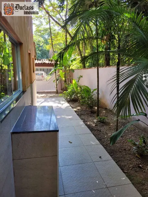 Sobrado com 3 quartos à venda, 200m2 em Sao Sebastiao - SP - imagem 6 Foto 6 de Sobrado com 3 quartos à venda, 200m2 em Sao Sebastiao - SP