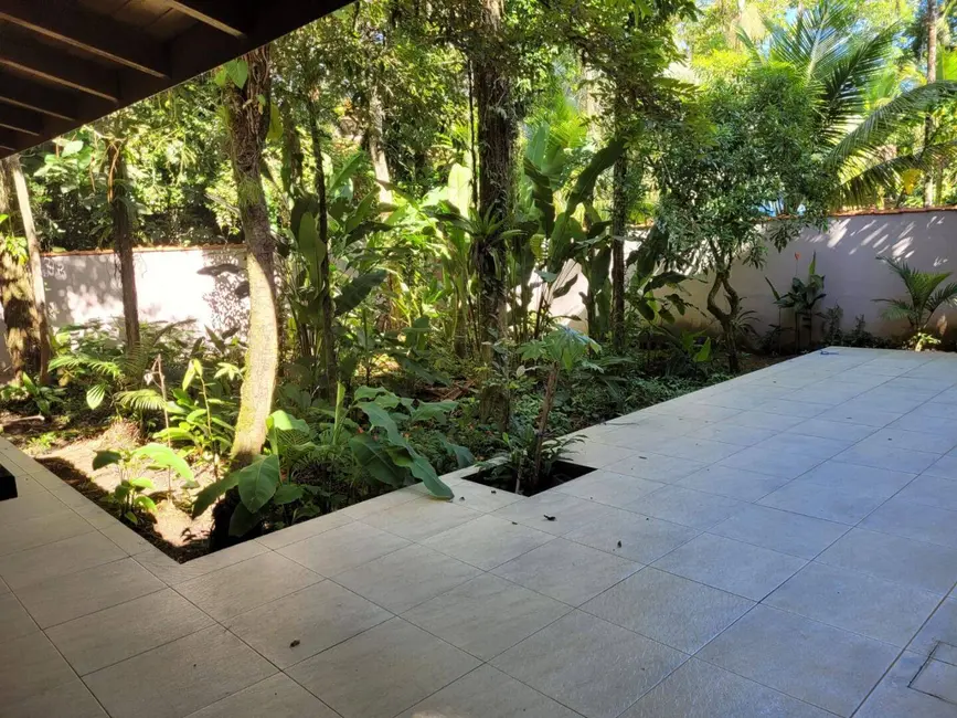 Foto 9 de Sobrado com 3 quartos à venda, 200m2 em Sao Sebastiao - SP